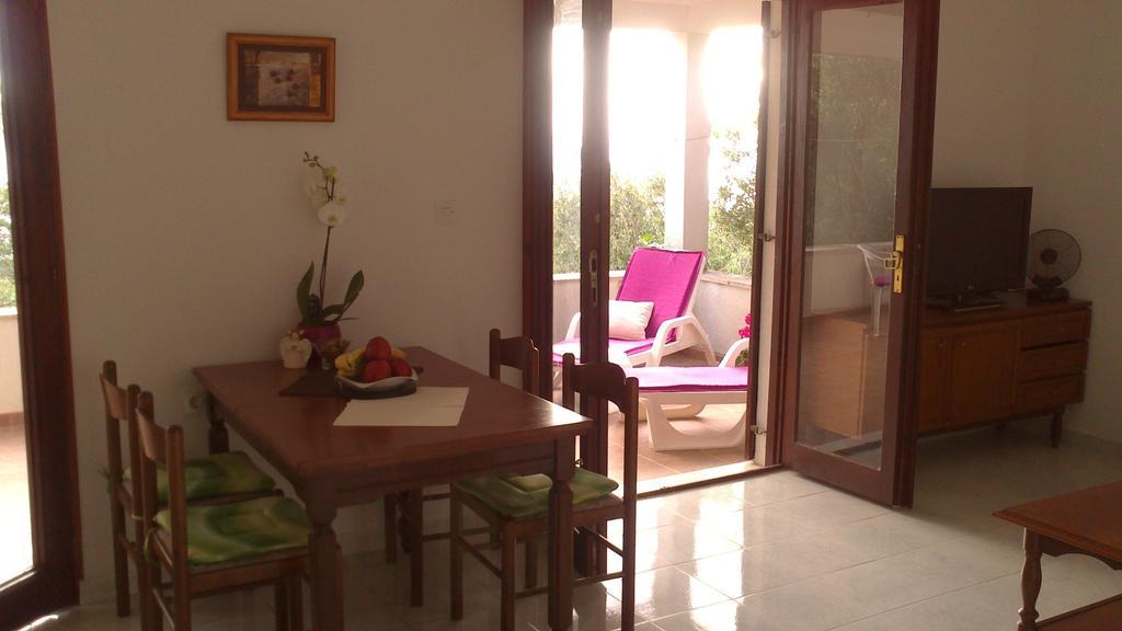 Holiday Home Oliveta Brela Rom bilde